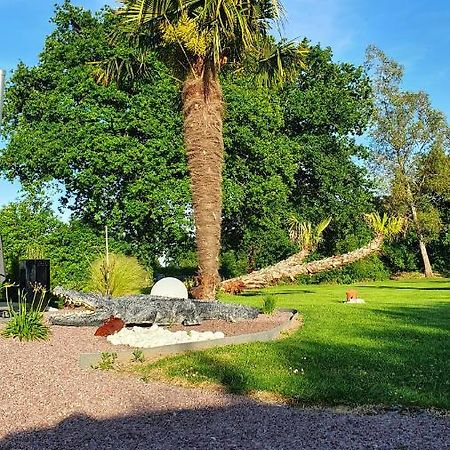 Le Coup De Foudre Bed & Breakfast Le Molay-Littry Luaran gambar